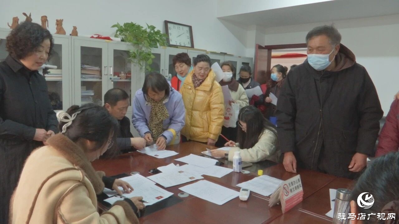 正阳县老干部大学掀起学习新热朝