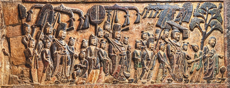 一窟藏尽千年史