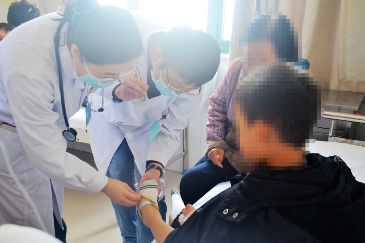强基赋能,健康同行——市中心医院专家团走进上蔡县人民医院