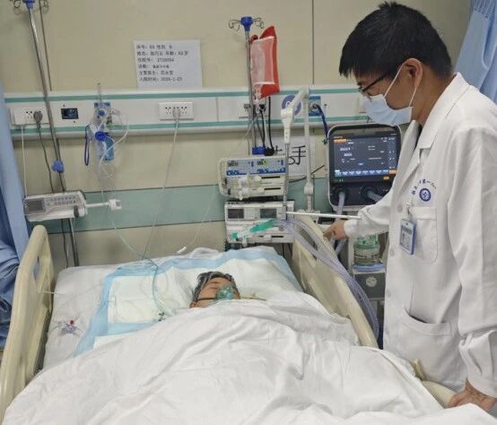 多科协作攻坚克难，急诊EICU守护生命显担当