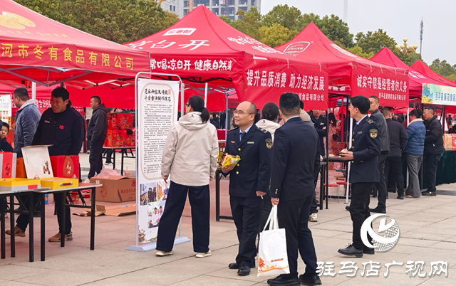  维权零距离 服务暖民心