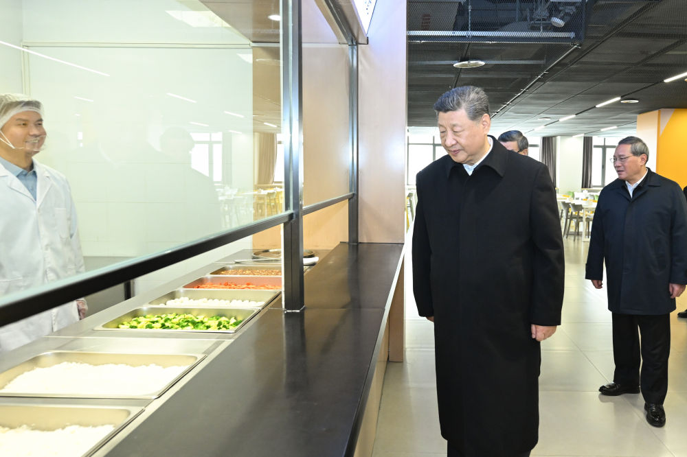 习近平在河北雄安新区考察
