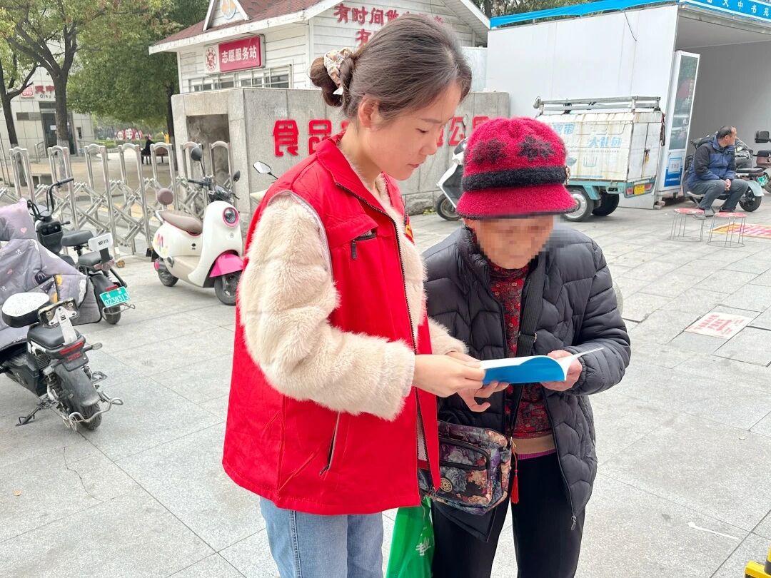 市中心医院举行“世界防治结核病日”义诊宣传活动
