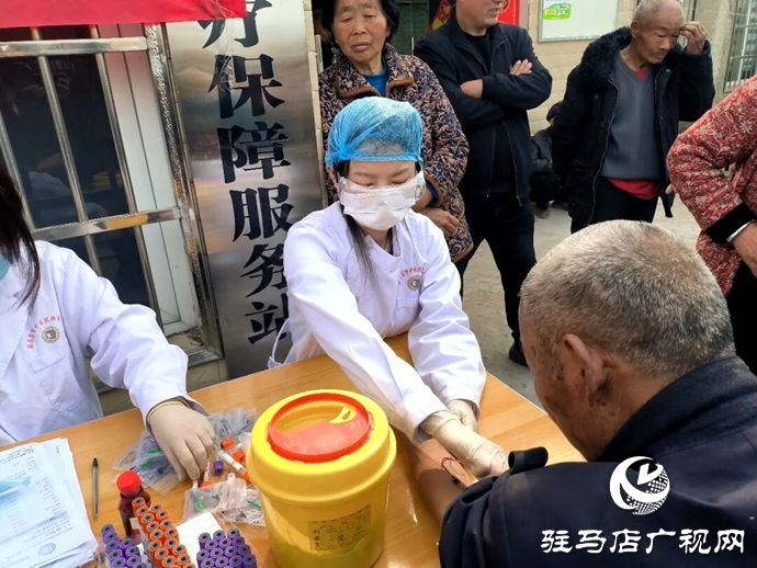 新蔡县顿岗乡开展免费体检践行雷锋精神活动
