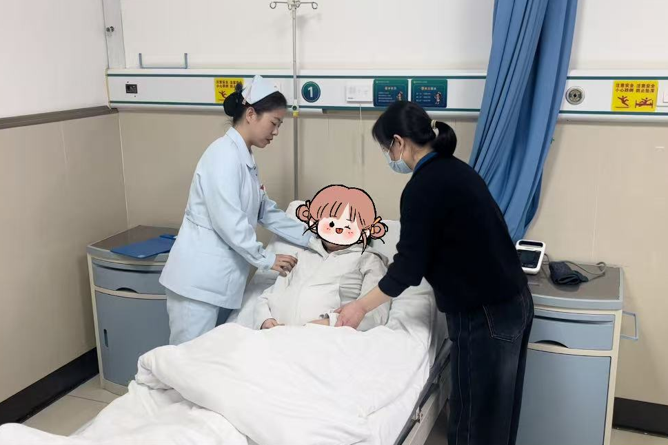 柔肩护新生 青春绽芳华——记全国优秀共青团员、驻马店市第一人民医院妇产科护士廖雪珂