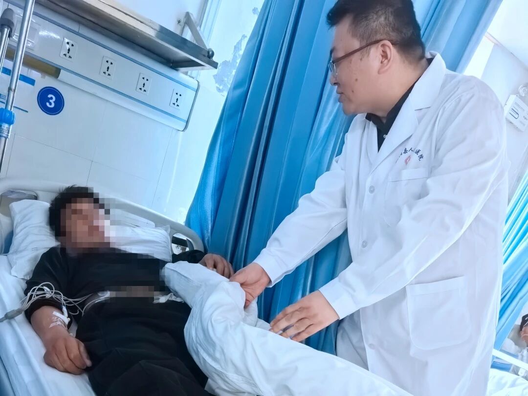 “强基赋能 健康同行”市中心医院专家团走进正阳县人民医院