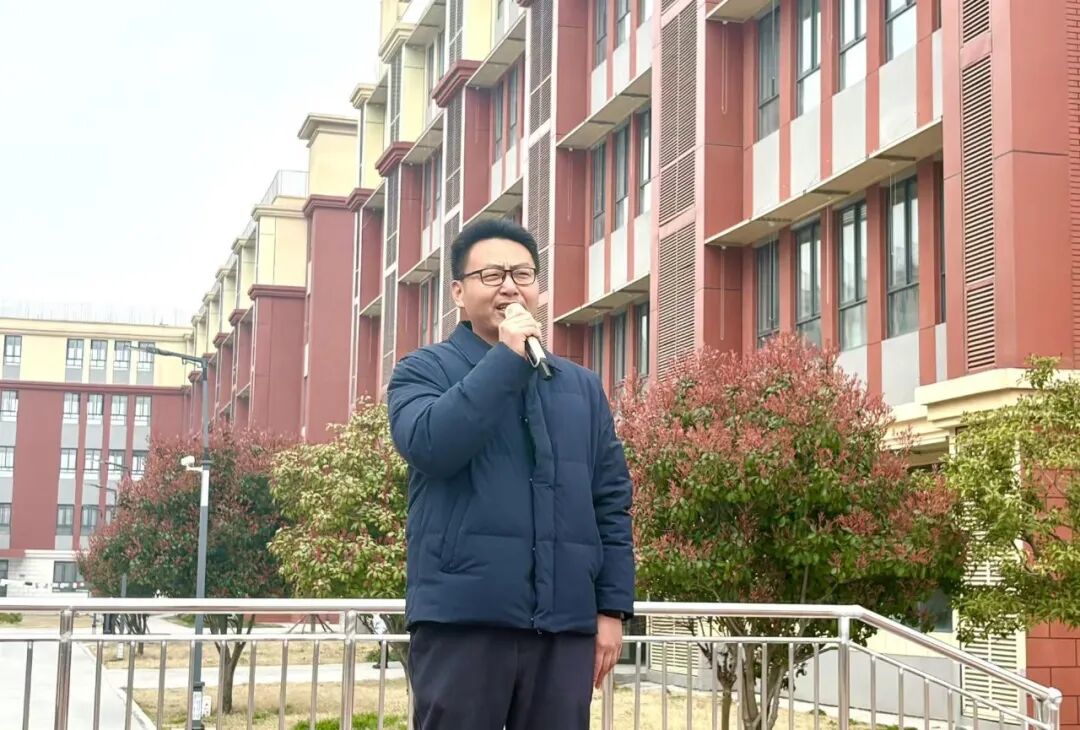 驻马店市第六小学开展安全“童”行，防患未“燃”消防安全主题教育活动