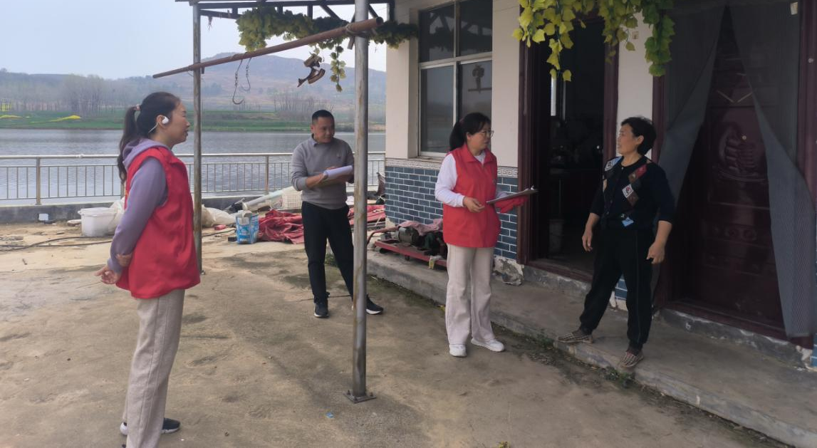 河南省科技特派员朱凤霞下沉一线精准指导春季畜禽养殖稳产提质