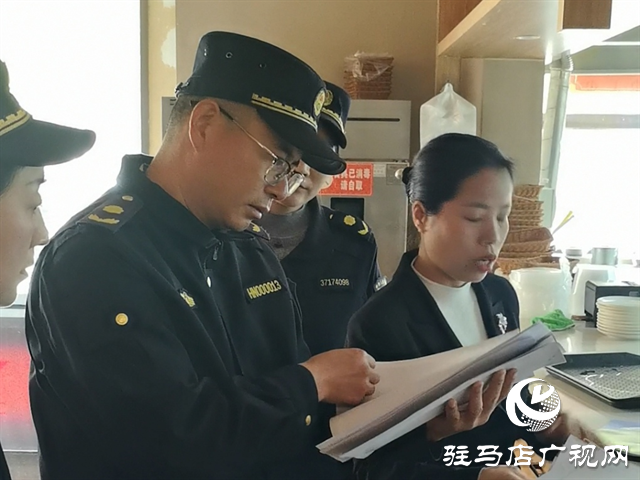  开发区城市管理事务中心开展餐饮油烟专项治理工作
