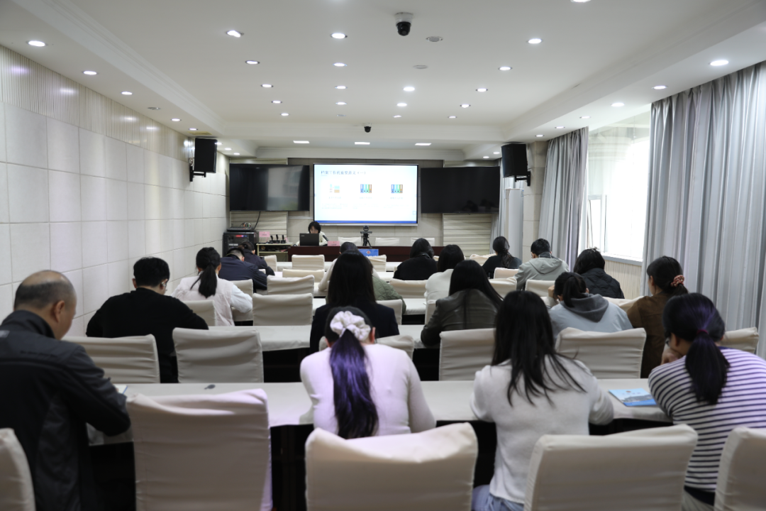 驿城区检察院举办干部人事档案管理工作专题培训