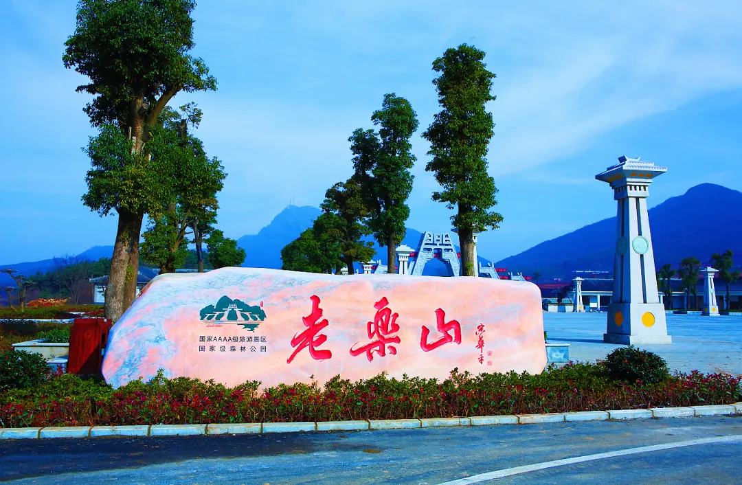 用骑行的方式，打开驻马店的春天